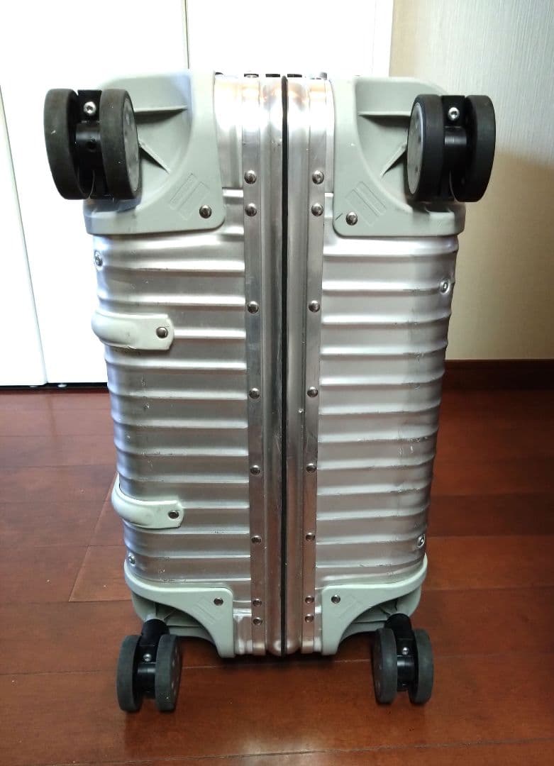 希少【RIMOWA✈️Lufthansa 　　　ダブルネーム】4輪　ケース