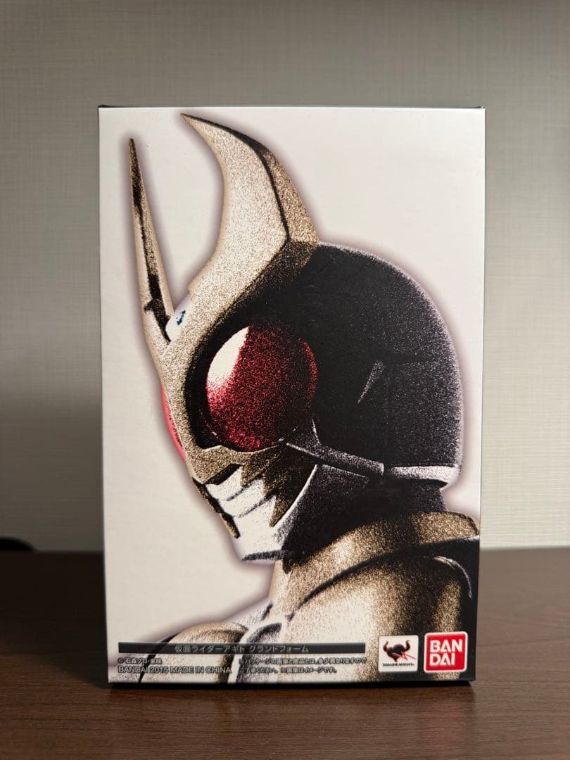 未開封　S.H.Figuarts 真骨彫　仮面ライダーアギト グランドフォーム