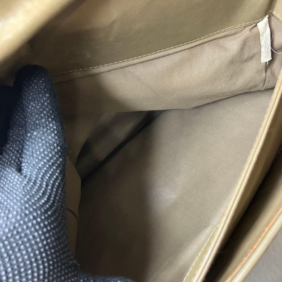 ボッテガヴェネタ✨イントレチャート ビジネスバッグ 本革 A4 オリーブグリーン