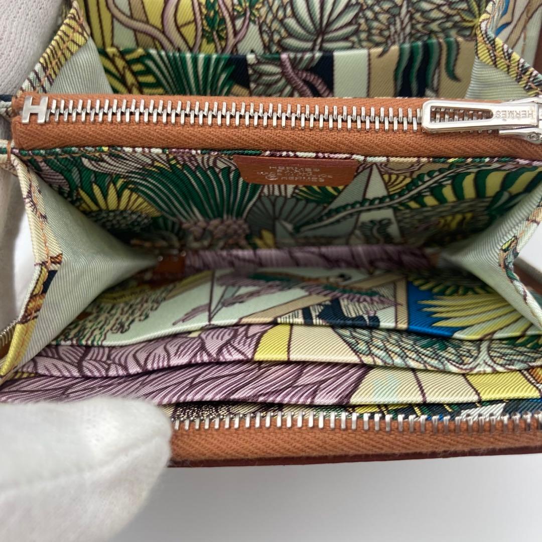 【新品未使用】エルメス　アザップ　シルクインコンパクト