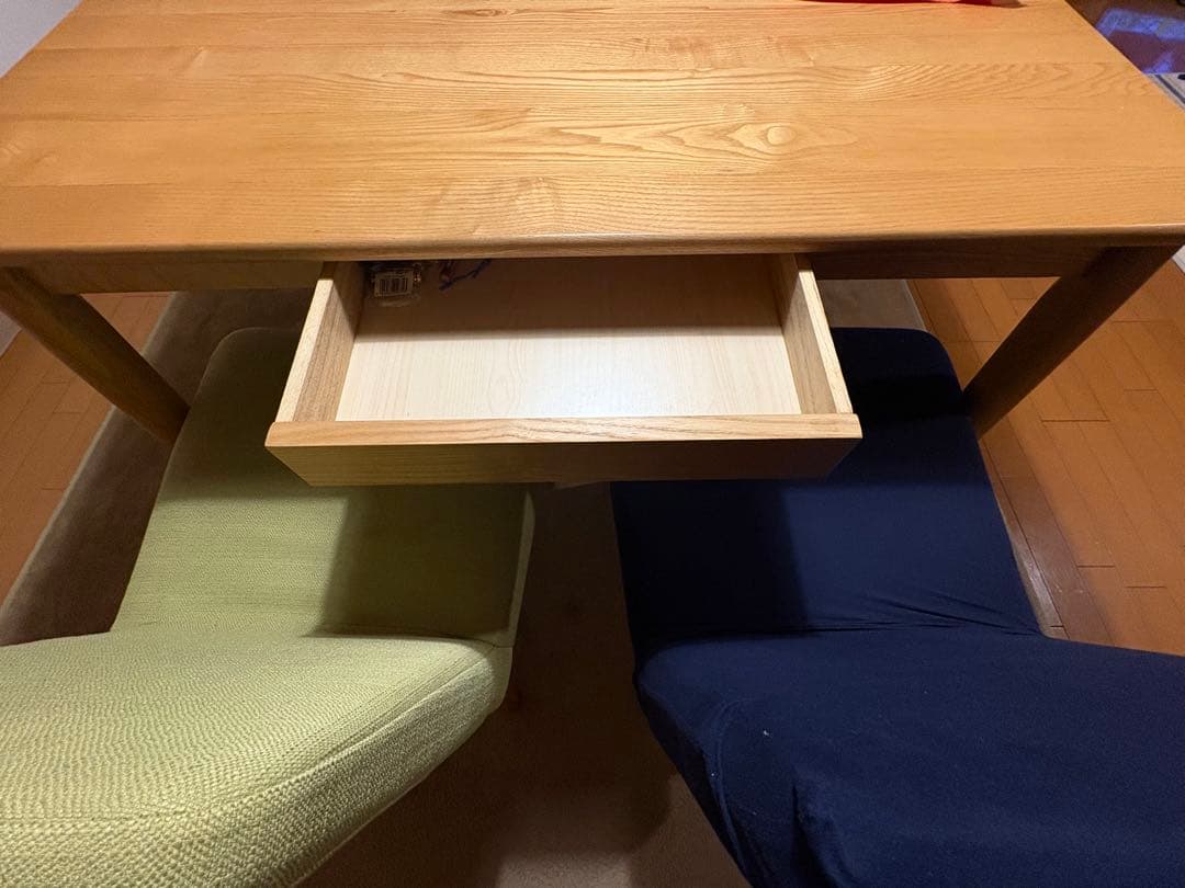 【ハニワ】木製ダイニングテーブル 引き出し付き（テーブルのみ）