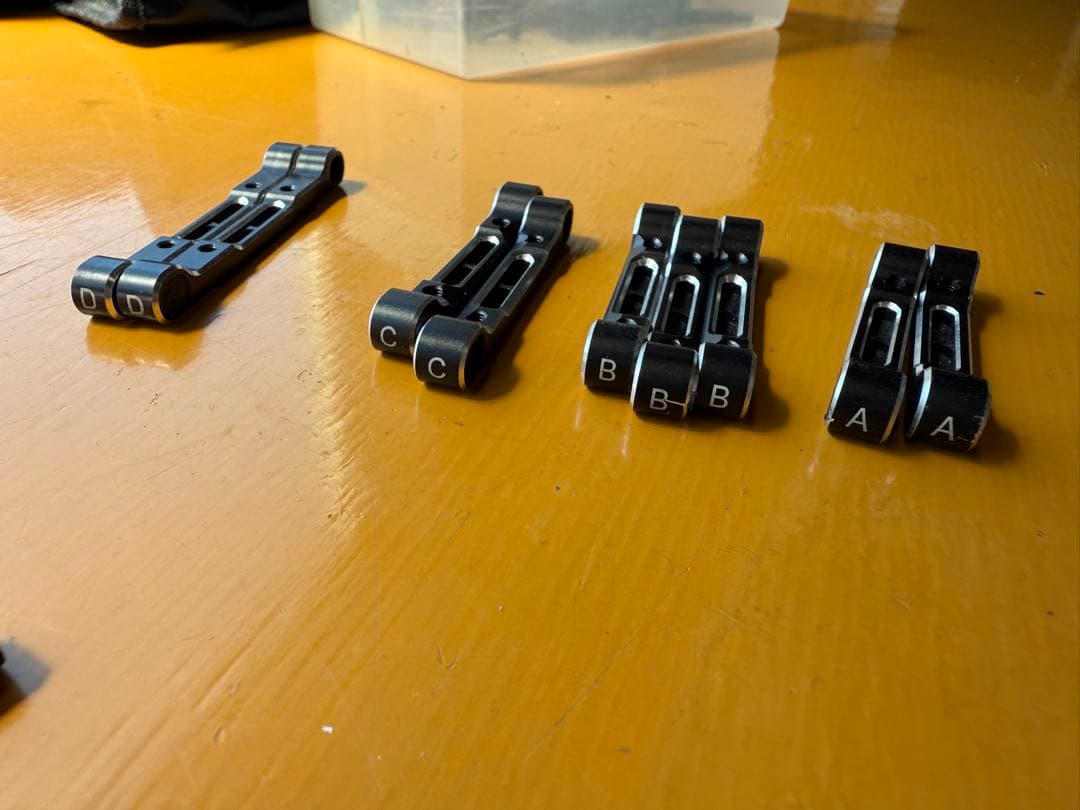 ヨコモ　サスマウント