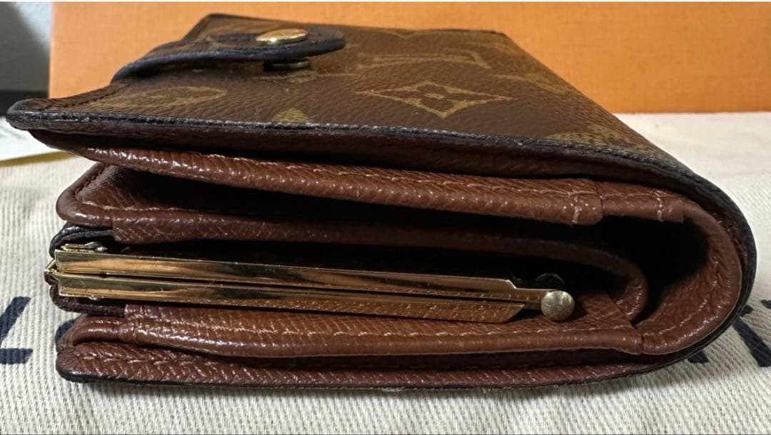 LOUIS VUITTON ポルトモネビエヴィエノワがまロニ つ折り財布