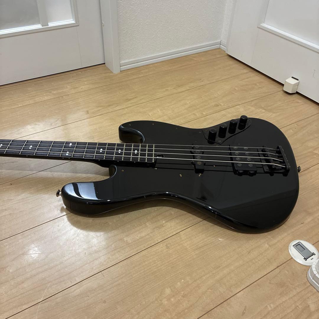 激レアベース　バッカス　Brian 2000 ベースアクティブ　ベース