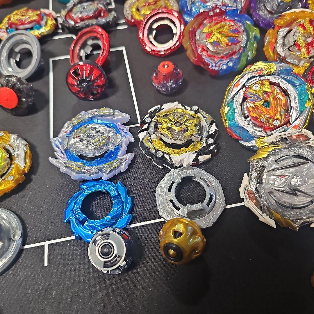 【引退品】ベイブレードバースト ロアバハムート/ダイナマイトベリアル聖王ver等