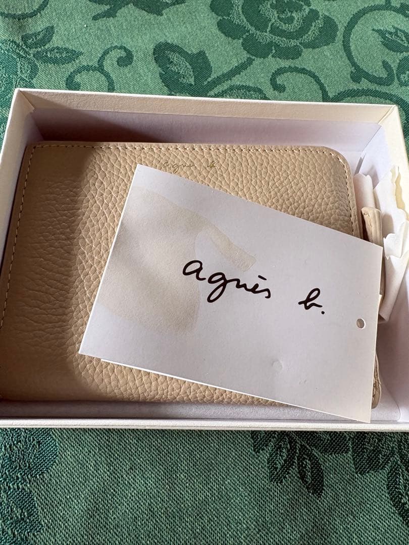 ほぼ新品　アニエスの財布(ベージュ*オレンジピンク) 0652-VCR1