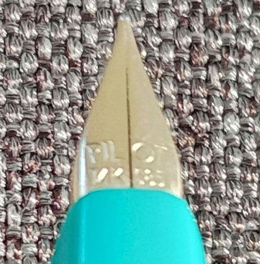 パイロット PILOT 14K 未使用 ゴールド ターコイズ色 万年筆 細字