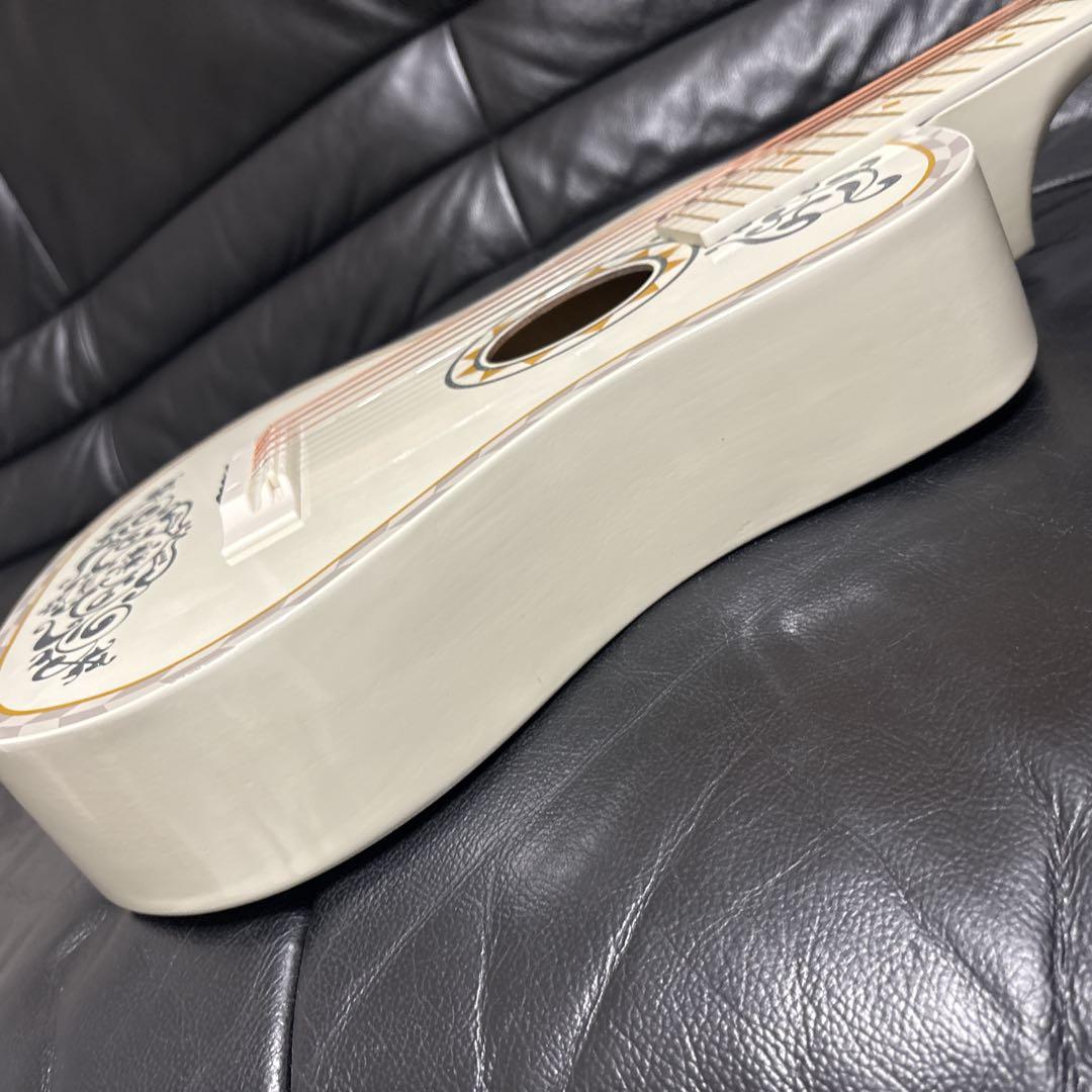 ディズニー リメンバーミー ミゲル アコースティックギター