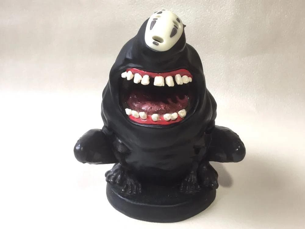 稀少　レア　千と千尋の神隠し カオナシ 貯金箱(ポット)　新品