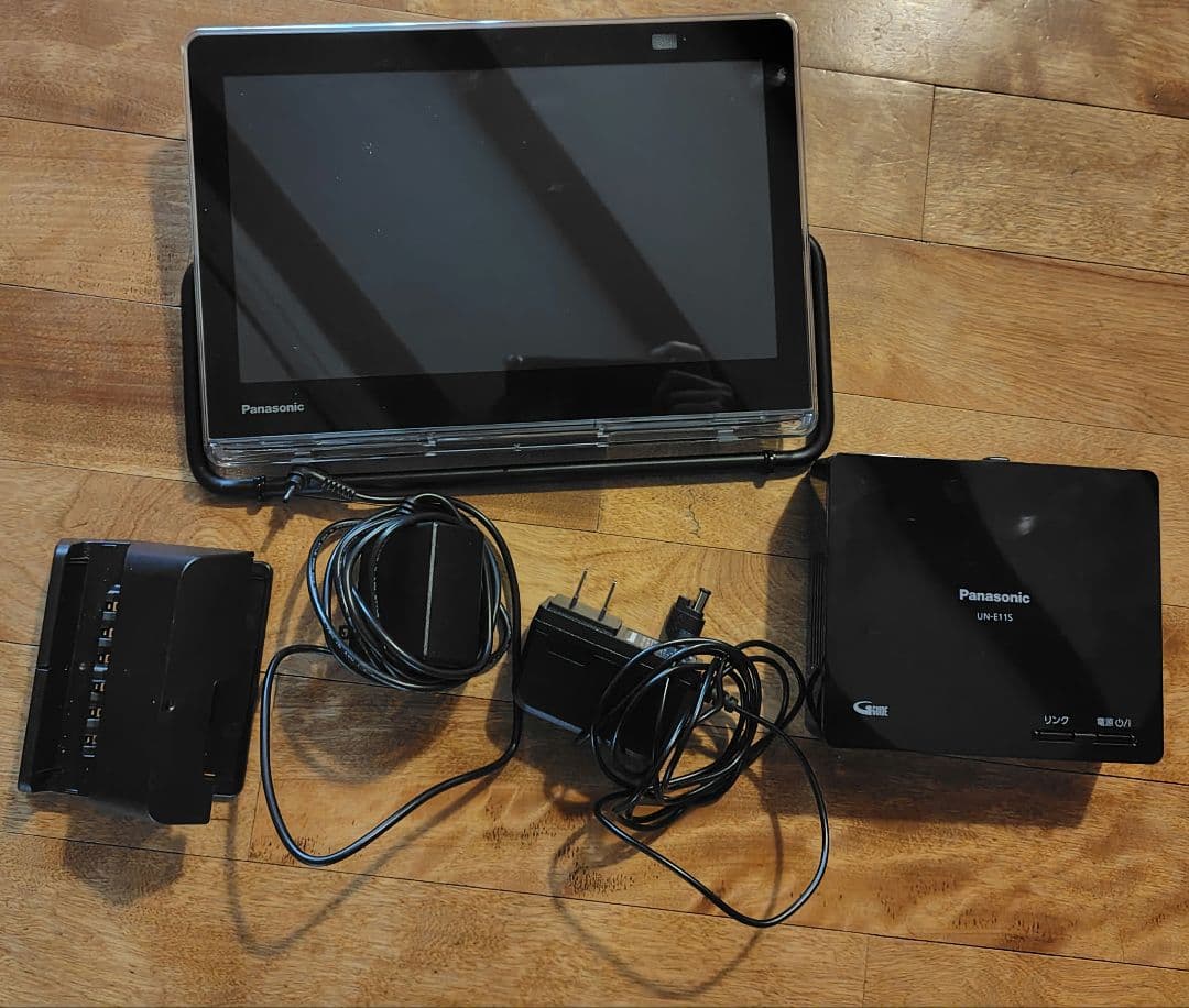 エ*ビ様 パナソニック 10V型 UN-10L-11D (2022年製)値下げ可