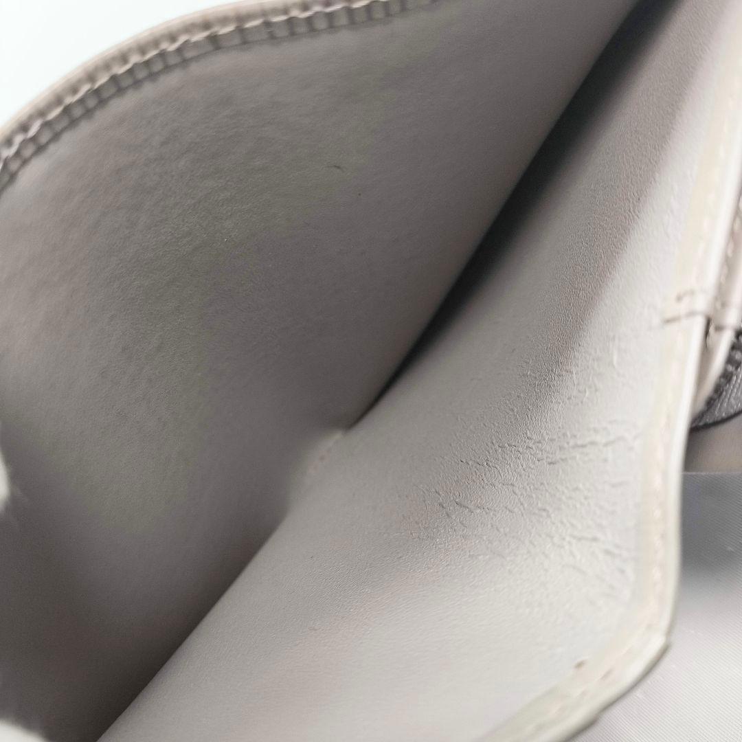 ルイヴィトン エピ ポルトモネ ビエ トレゾール 財布 ライラック 薄紫