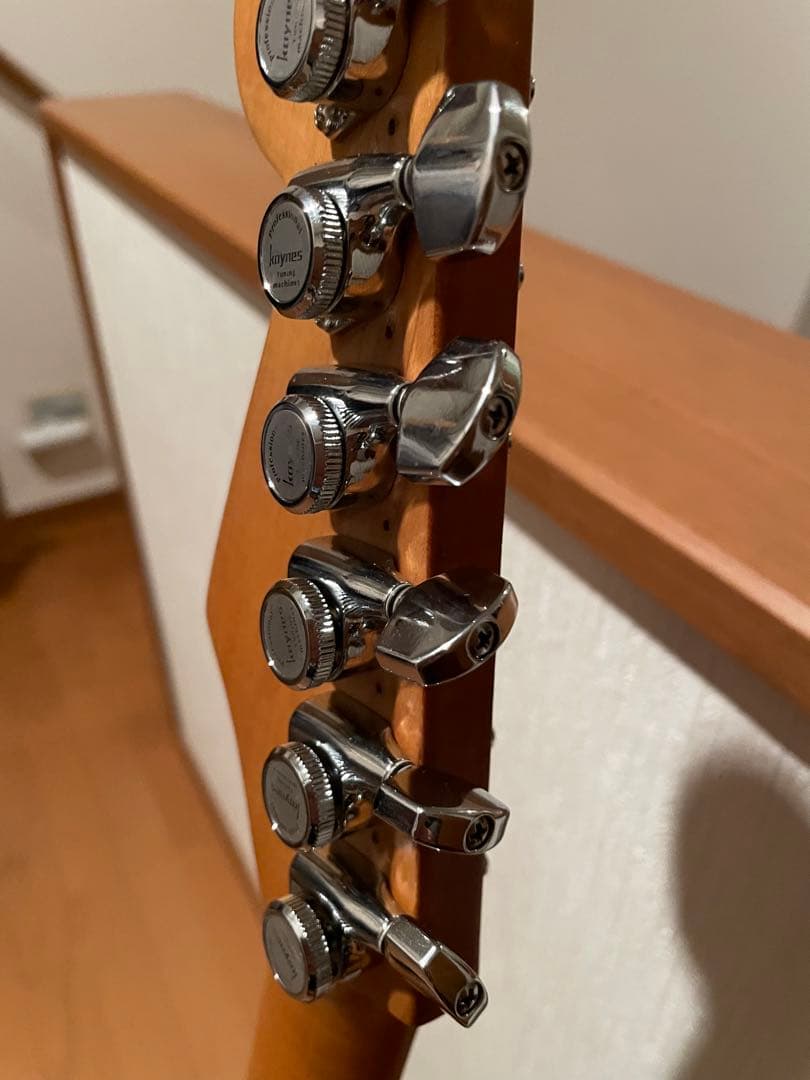 再再再再再再値下げ！ノーブランドコンポーネントストラトタイプ