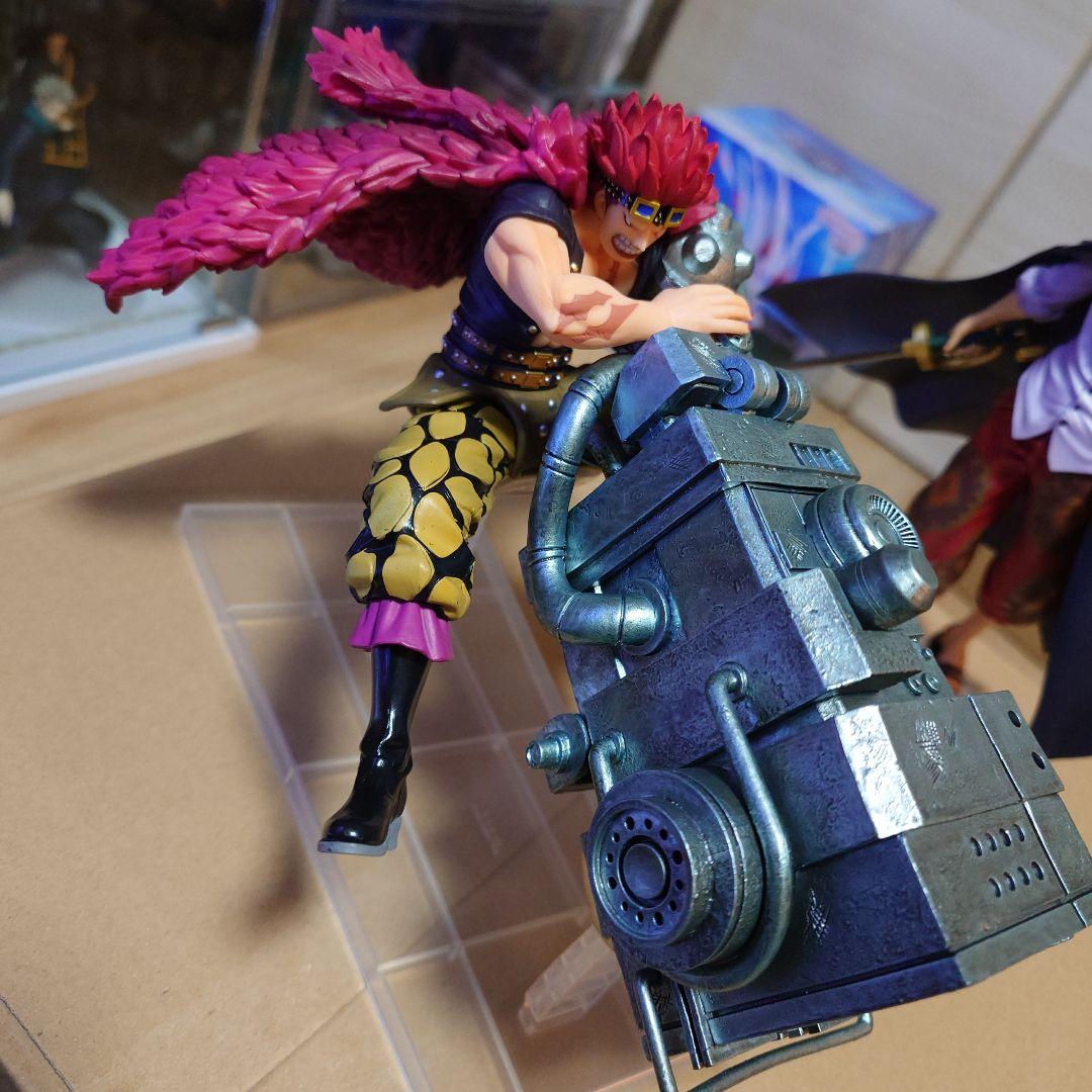 ワンピース 一番くじ フィギュア シャンクス キッド ロー 黒ひげ