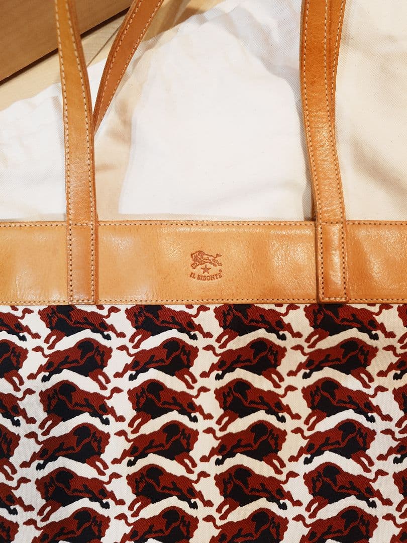 IL BISONTE トートバッグ 総柄 パイソンウェーブ