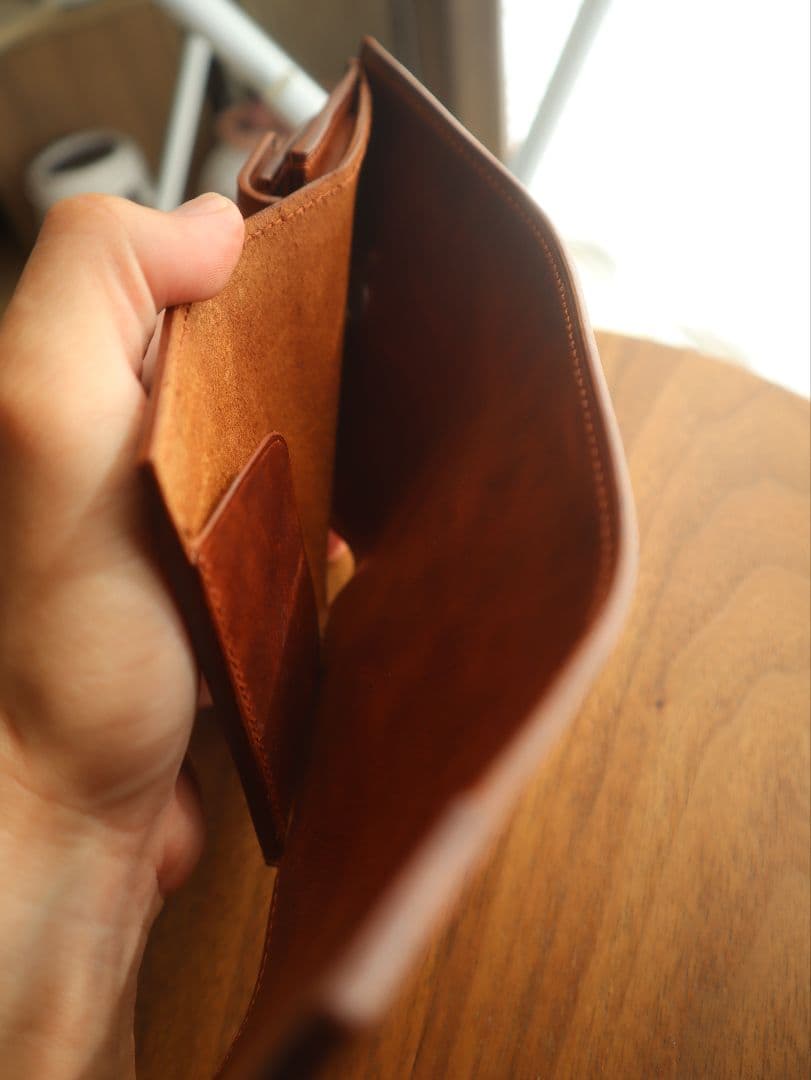 【イタリアンレザー】オコシ金具の三つ折り財布　フルハンドメイド