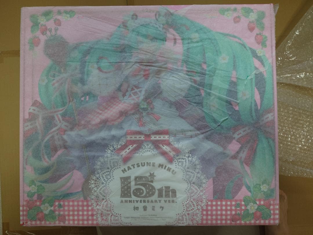 初音ミク 15th Anniversary Ver. 1/7スケールフィギュア