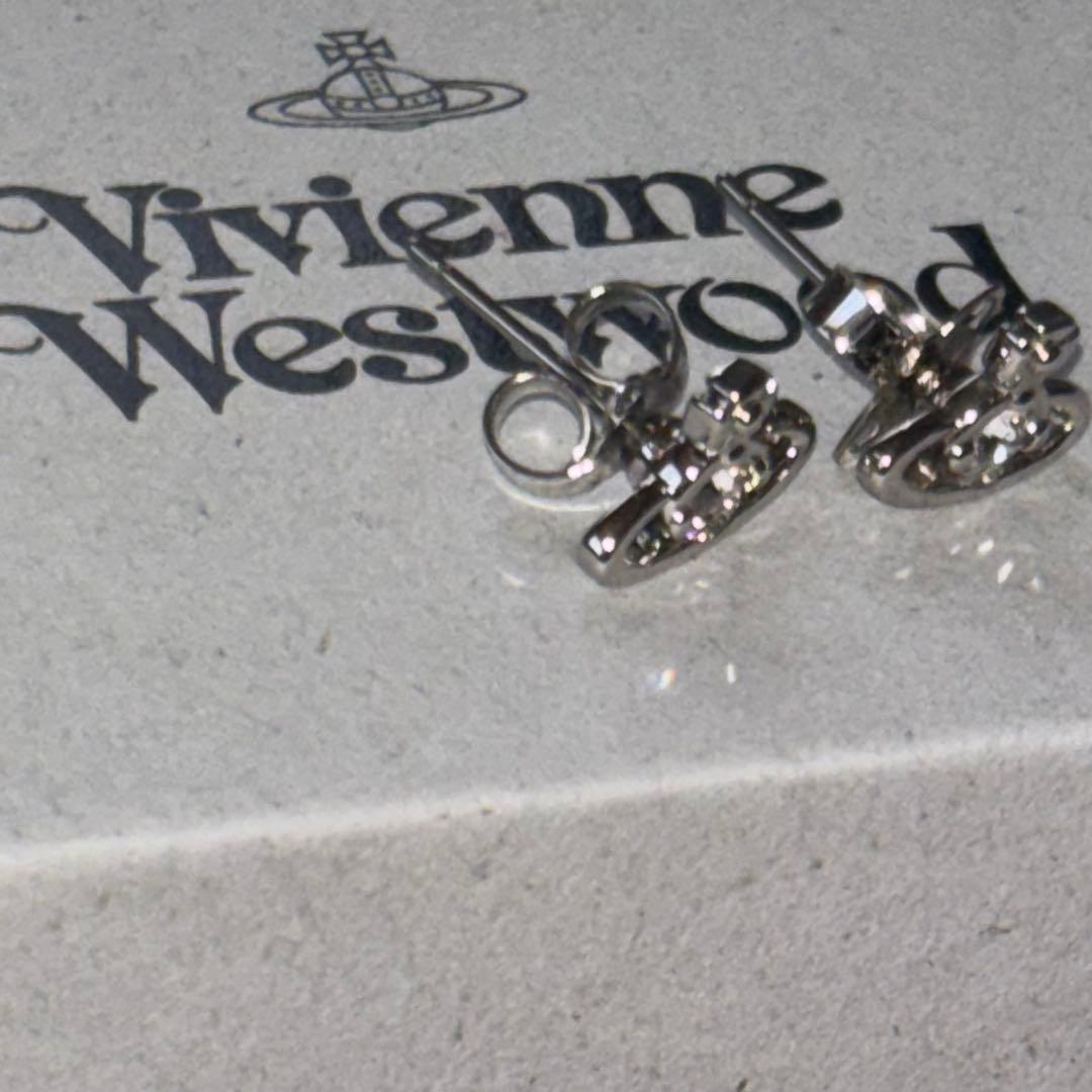 Vivienne Westwood ナノソリティアピアス