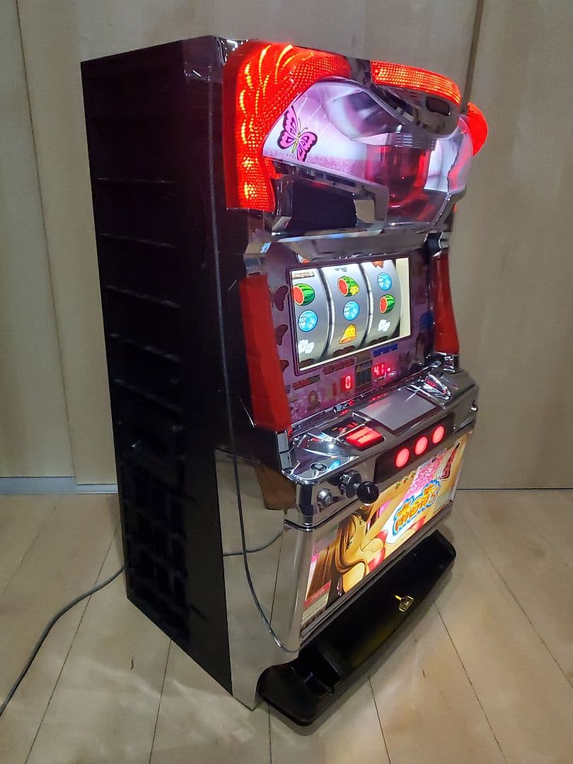 スロット実機　オリンピア　南国育ちR2 まどかパネル