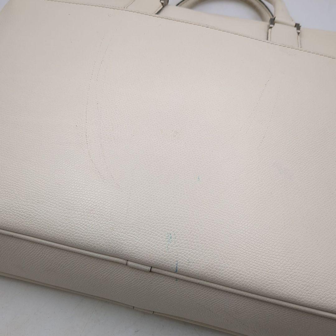 大人気✨️　ダブルハンドル ブリーフケース A4 白　アイボリー　ビジネス