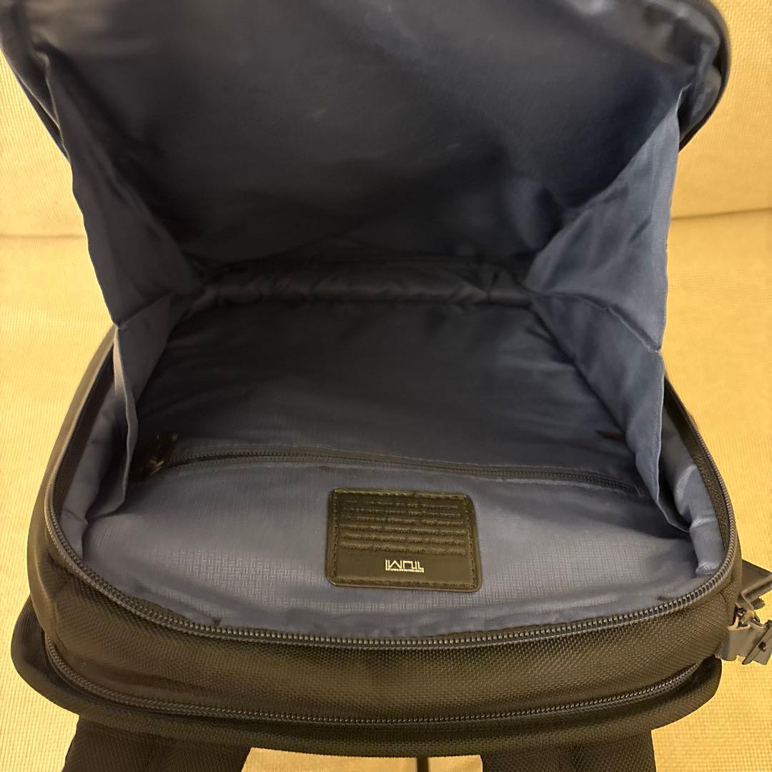 【日本限定カラー】tumi スリム・バッグパック