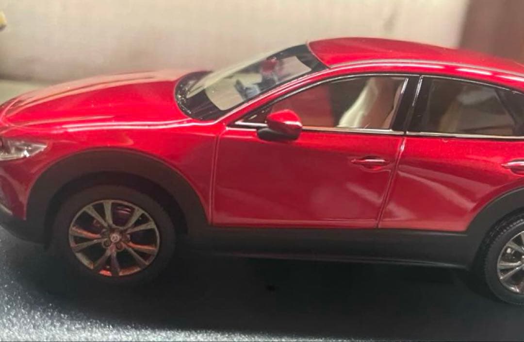 ミニカーHi-Story CX-30 1/43 スケール レッド