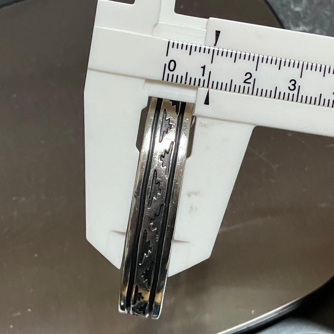 Darin Bill ダーリンビル ナバホ族 バングル シルバー