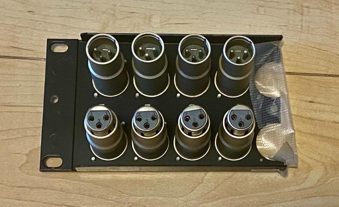 レア商品　ITT CANNON キャノン XLRコネクター 8口