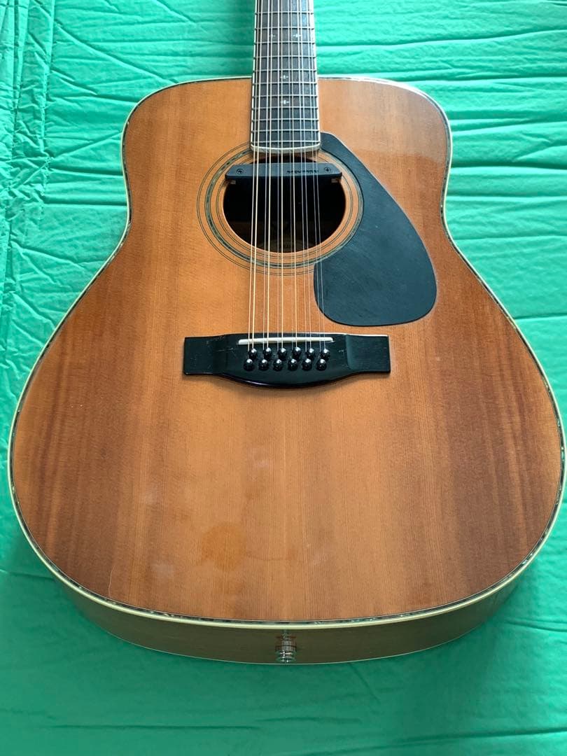 い*ん様 YAMAHA 12弦ギター　FISHMANピックアップ付