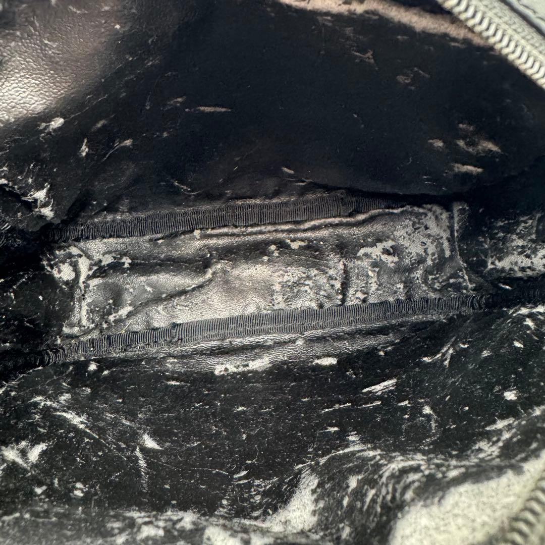 LOEWE ショルダーバッグ　ブラック　レザー　アナグラム　ヴィンテージ