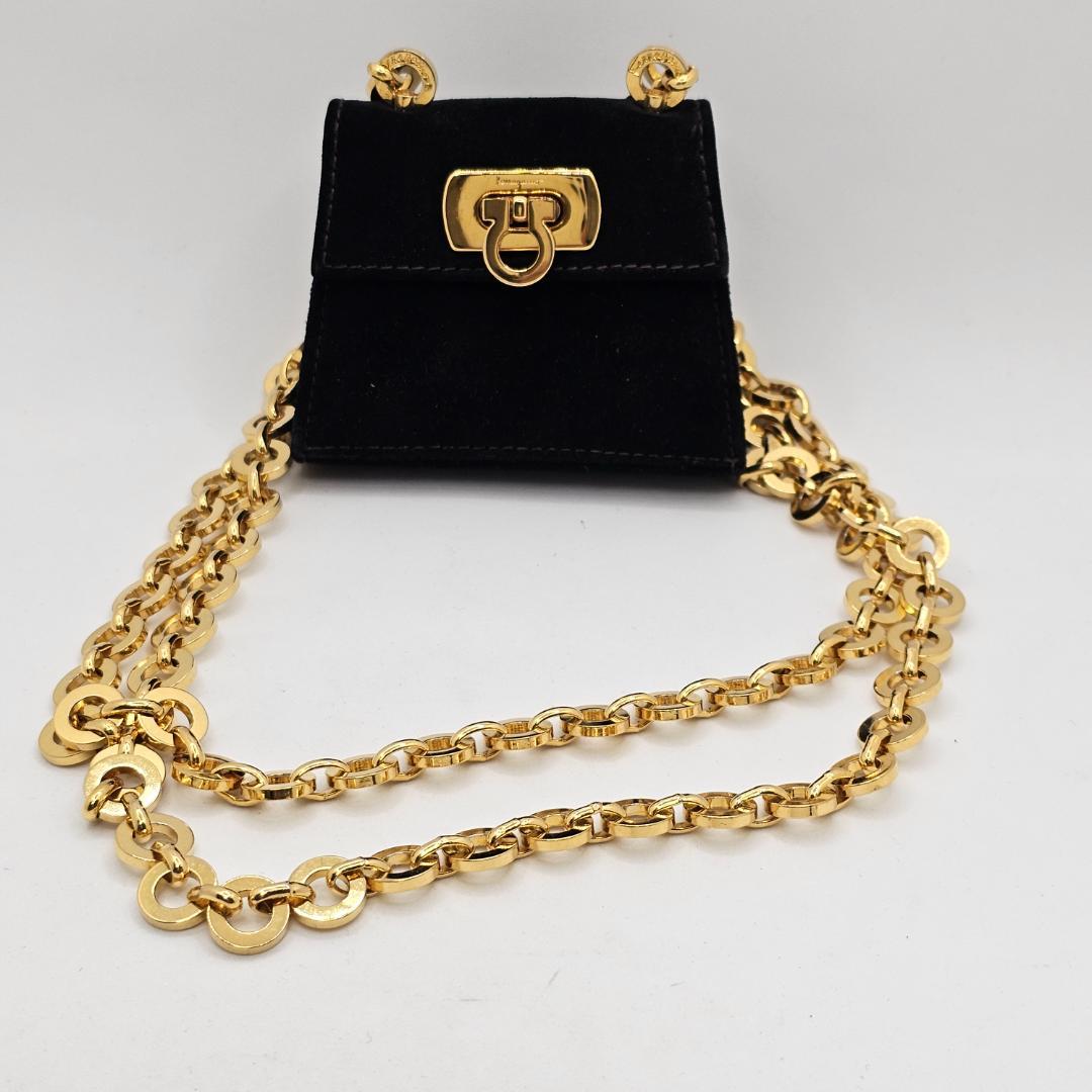 【稀少】フェラガモ ヴァラ チェーンミニバッグ ポーチ