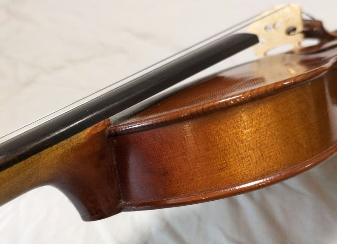 MASAKICHI.SUZUKI. No.w1 4/4 　弓、ハードケース付き