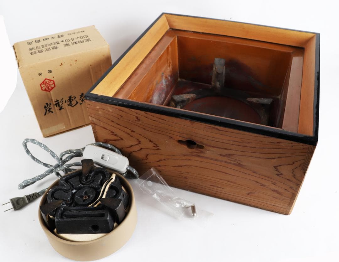 茶道具 置炉 炭型電熱器 野々田式 五徳 紙箱