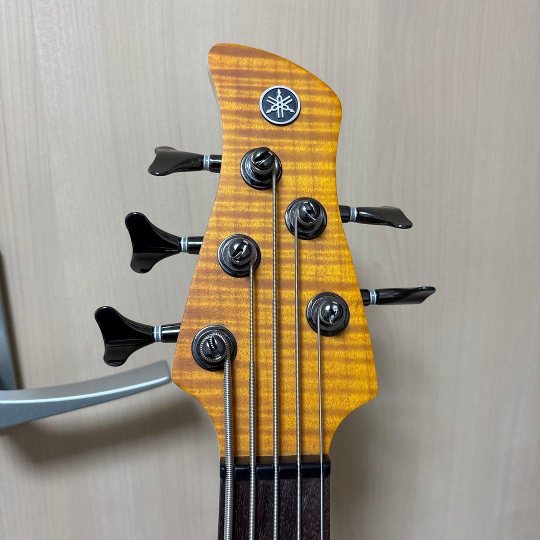 ベース YAMAHA TRBX605FM