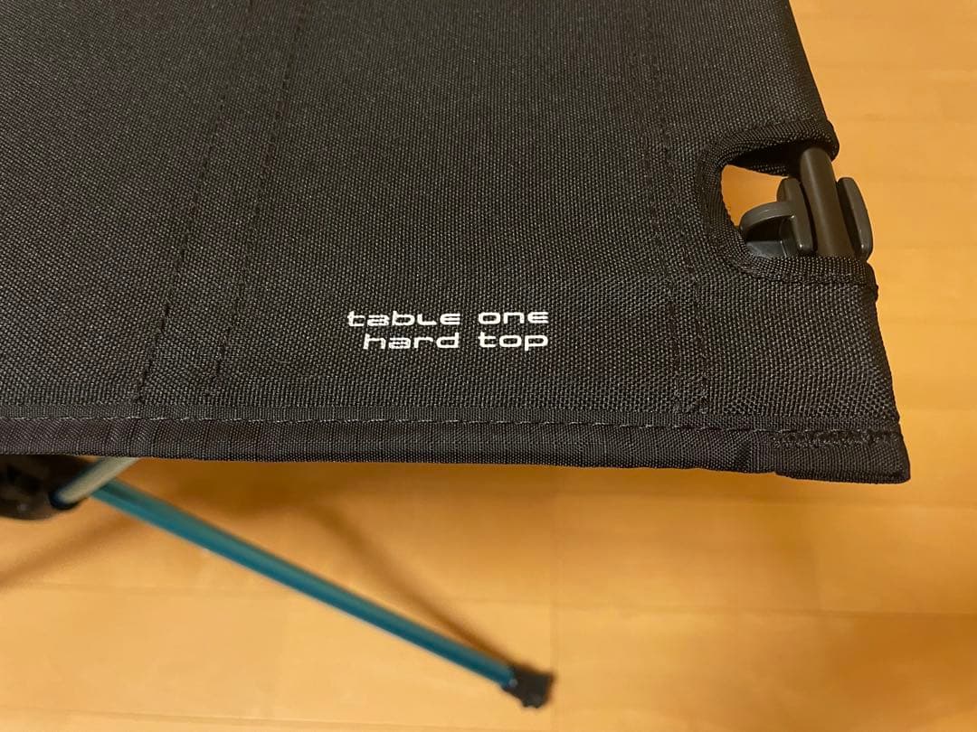 【Helinox テーブルワン】ハードトップ　アウトドア　折りたたみテーブル