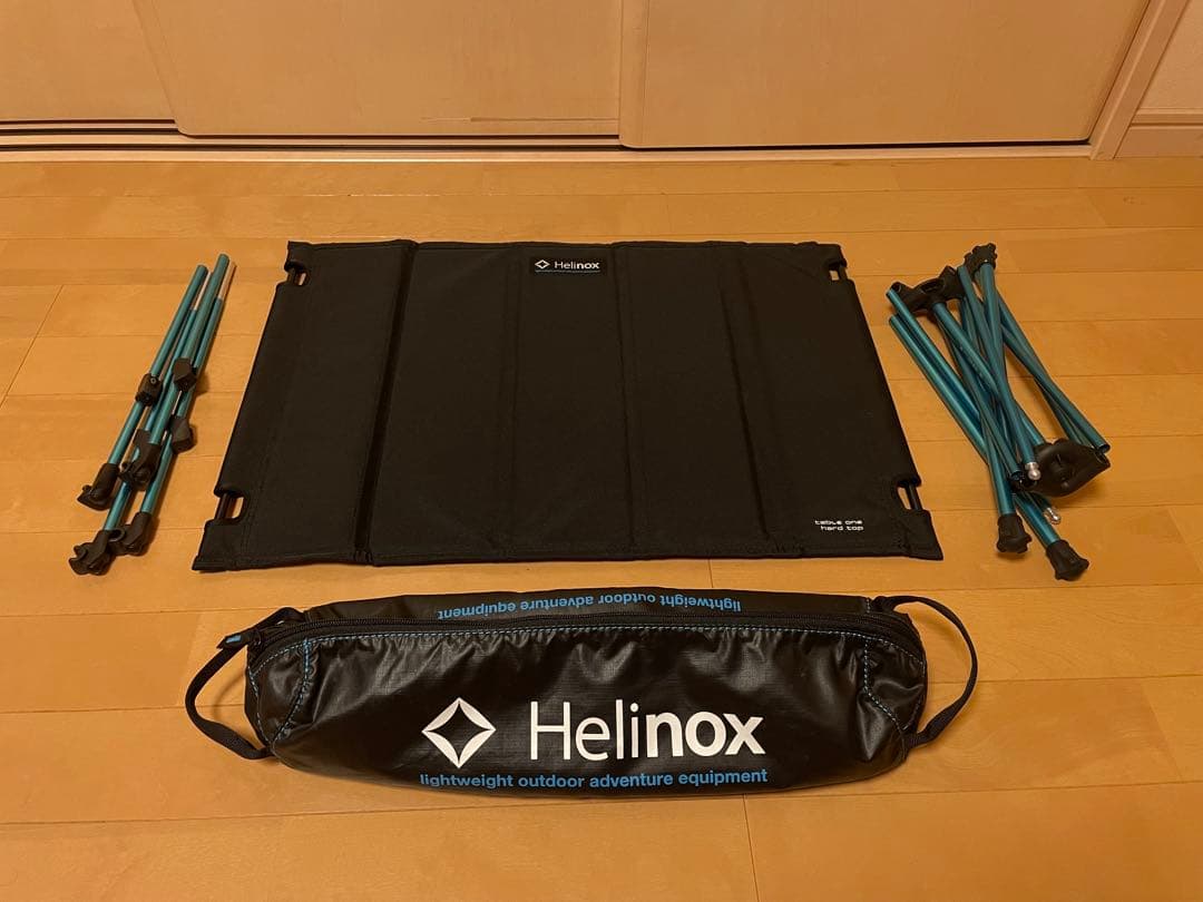 【Helinox テーブルワン】ハードトップ　アウトドア　折りたたみテーブル
