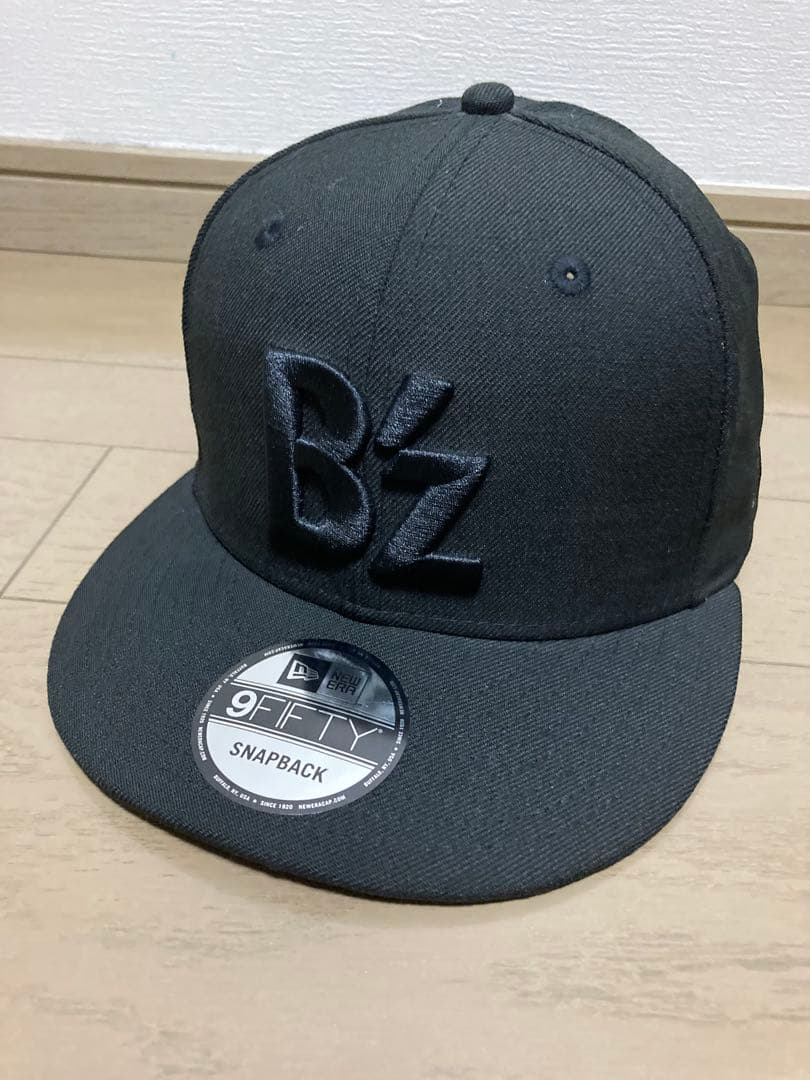 B'z ニューエラ9FIFTY SNAPBACK キャップ ブラック【大人用】