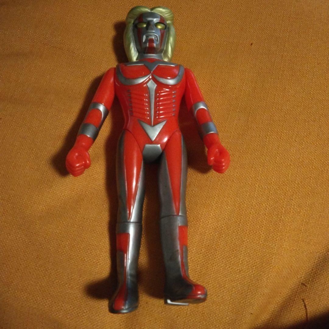 ソフビタカトク、メガロマン