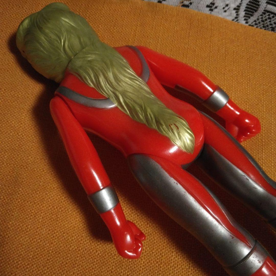 ソフビタカトク、メガロマン