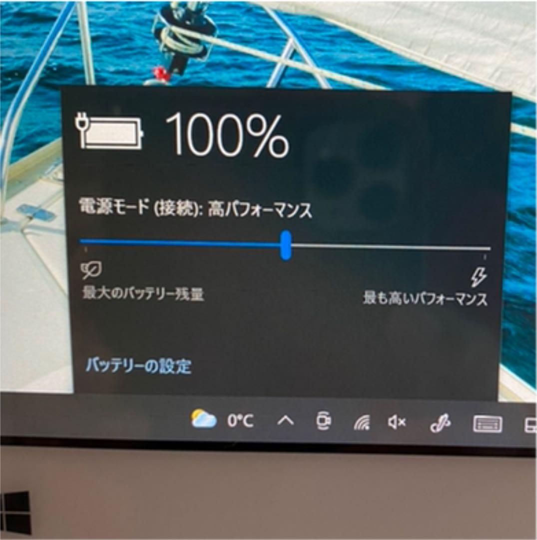 富士通　ARROWS Tab Q584/K