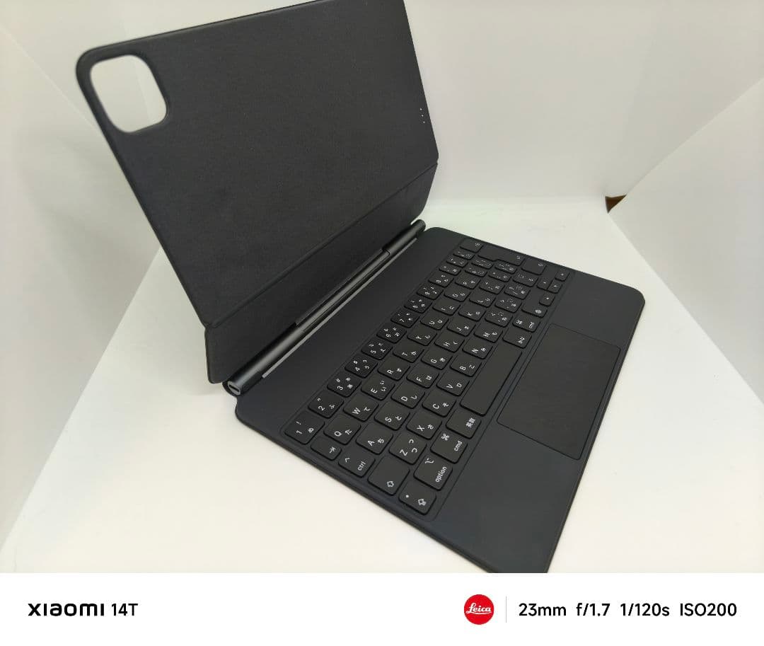 【極美品】Apple Magic Keyboard 11インチ用　a2261