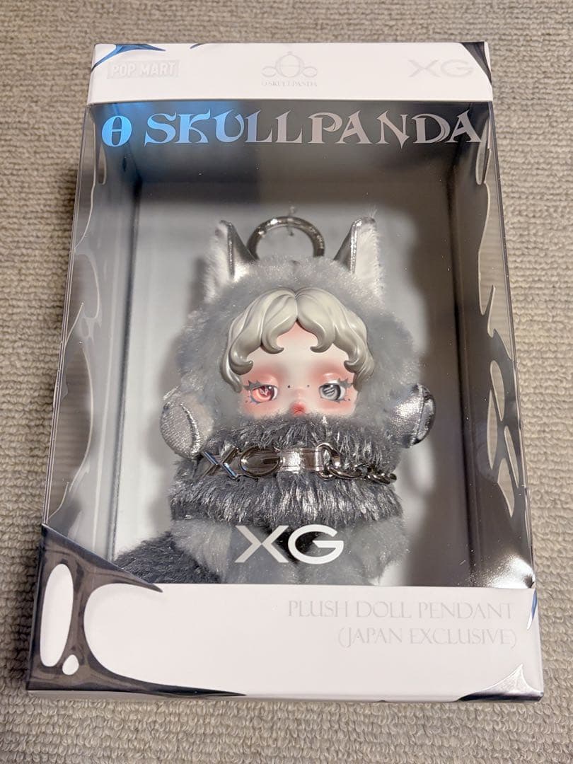 SKULL PANDA XGコラボ ぬいぐるみペンダント　POPMART