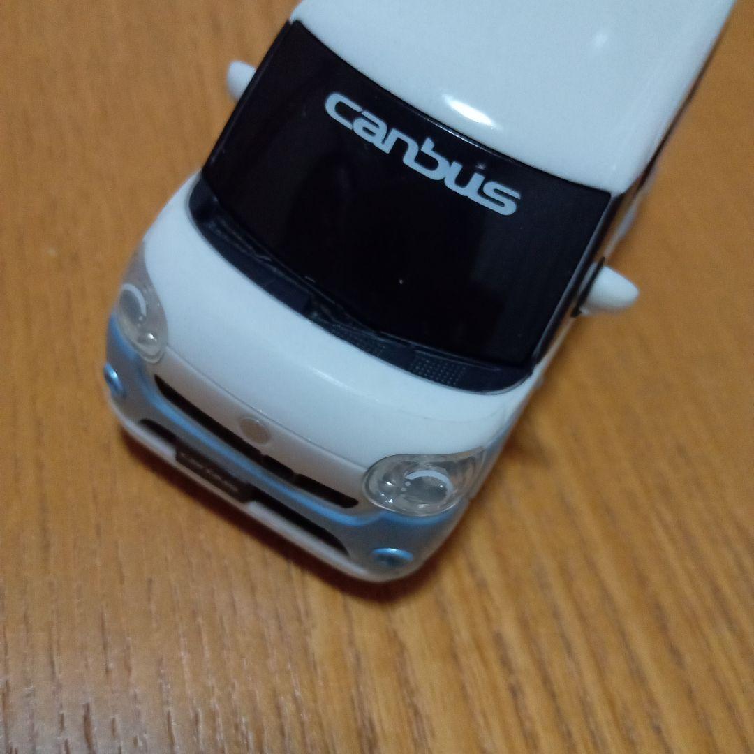 ダイハツ　ムーヴキャンバス　ミニカー　DAIHATSU　キャンバス　水色