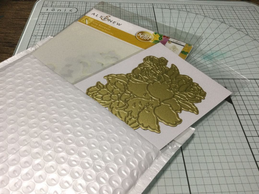 AltenewアルテニューLily Bouquet Plate&Stencils