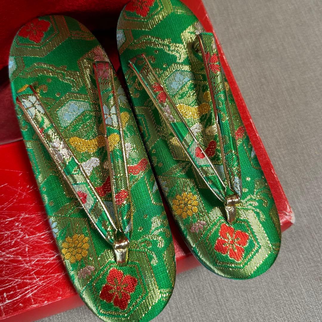 7歳七五三セット　着物草履バッグ付き　赤系②