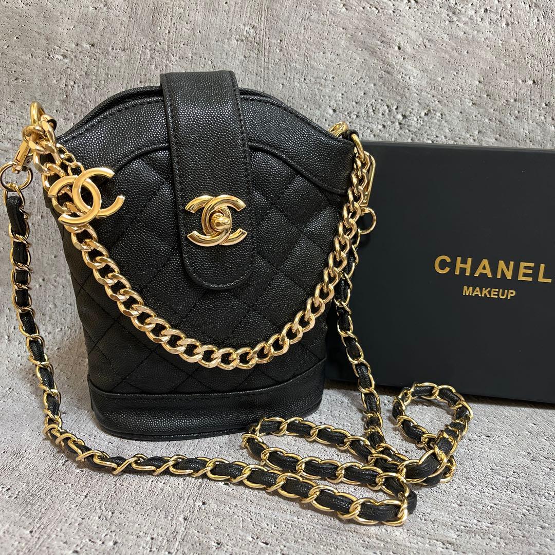 シャネルノベルティミニショルダー　ショルダーバッグ　2way バケット型