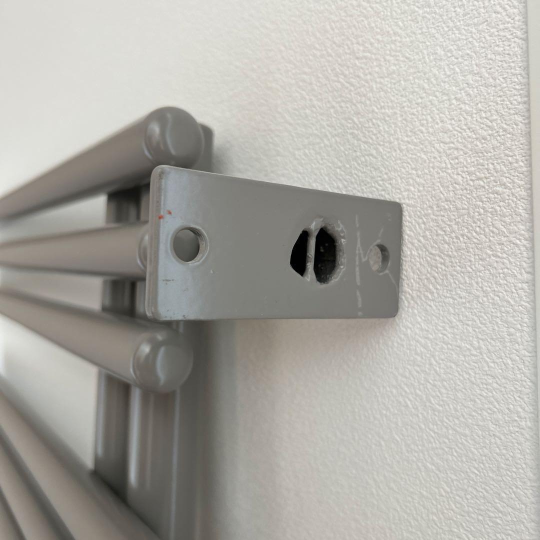 電気ヒーター　YUCCA 型式YAE10/R 横壁支持型　壁掛タオルウォーマー