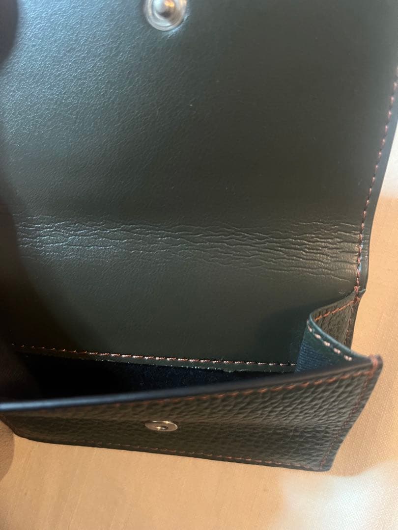 マルニ marni レザー製3つ折り財布 オリーブ グリーン ほぼ未使用 美品