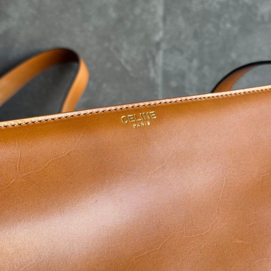 Peppe ⭐️セリーヌ⭐️トリオンフ 金具 レザー ショルダーバッグ