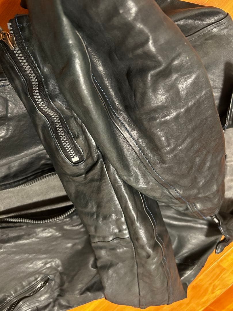 イサムカタヤマバックラッシュ シングルライダース