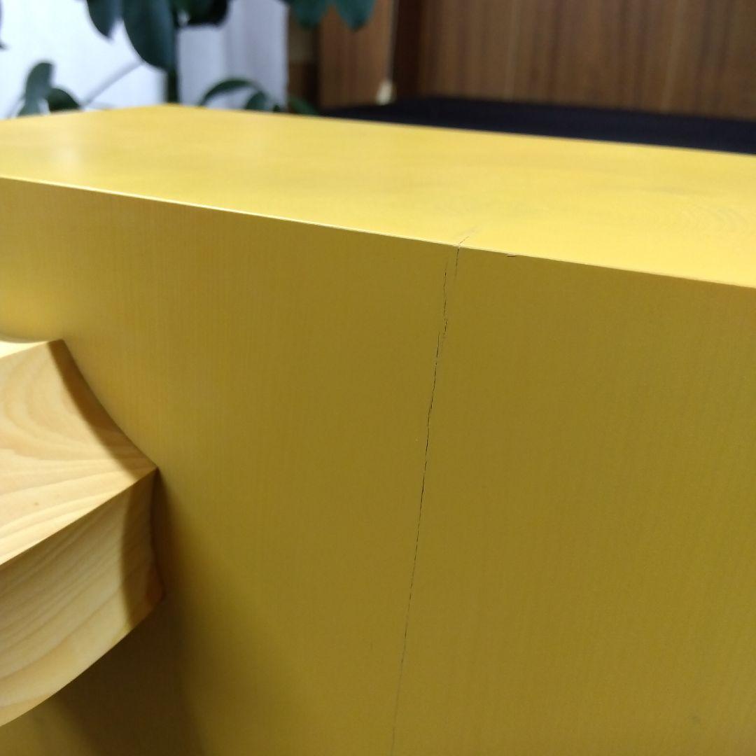 【国産　本榧　4寸碁盤　芯持ち】